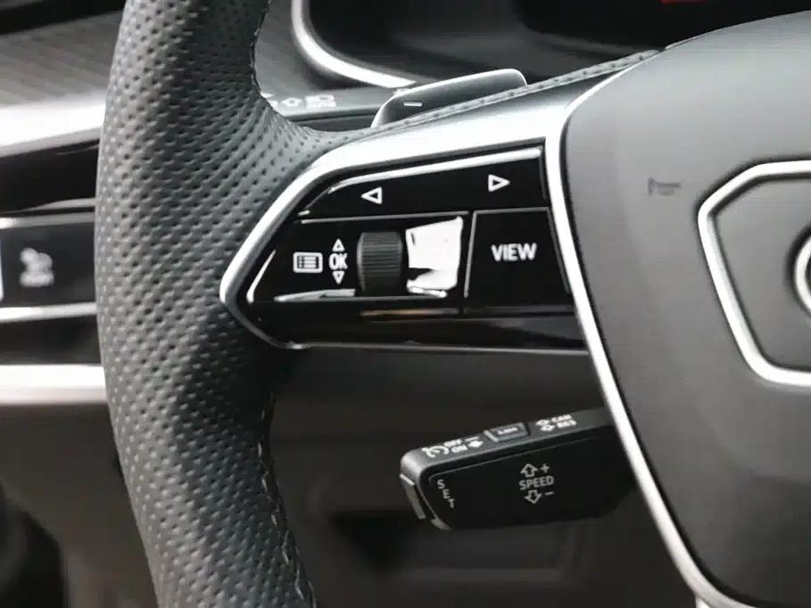 Audi A7 2024 55 TFSI quattro Premium — миниатюра 17