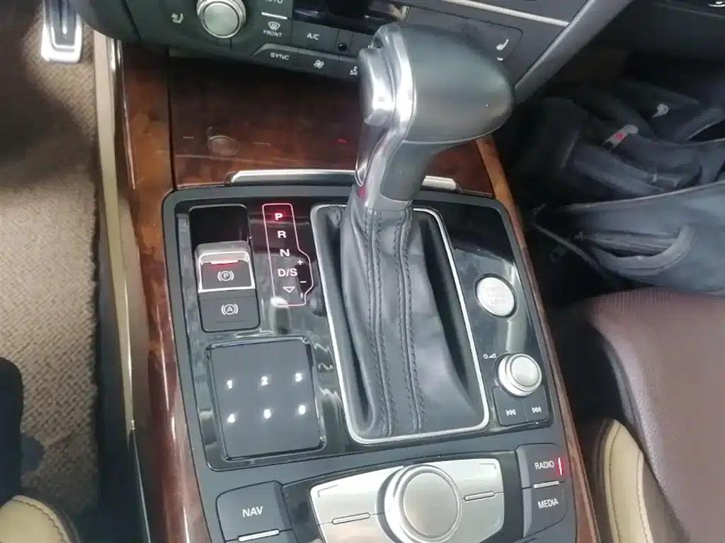 Audi A7 2014 50 TFSI quattro Comfort — миниатюра 14