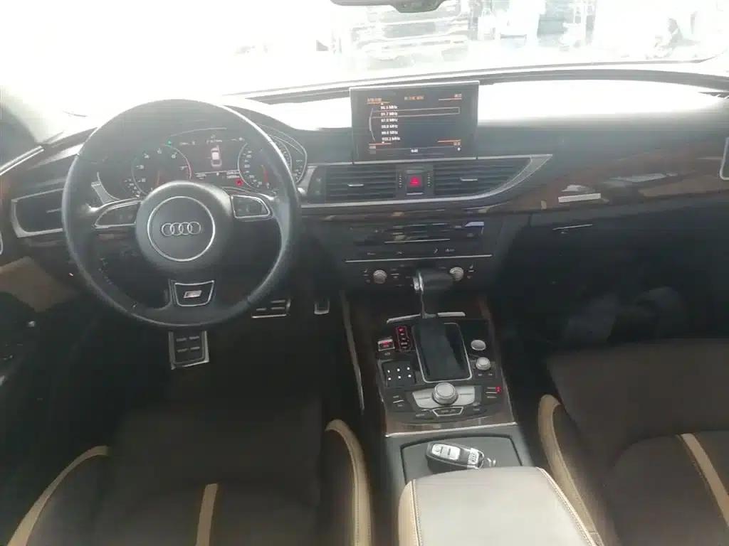 Audi A7 2014 50 TFSI quattro Comfort — миниатюра 10