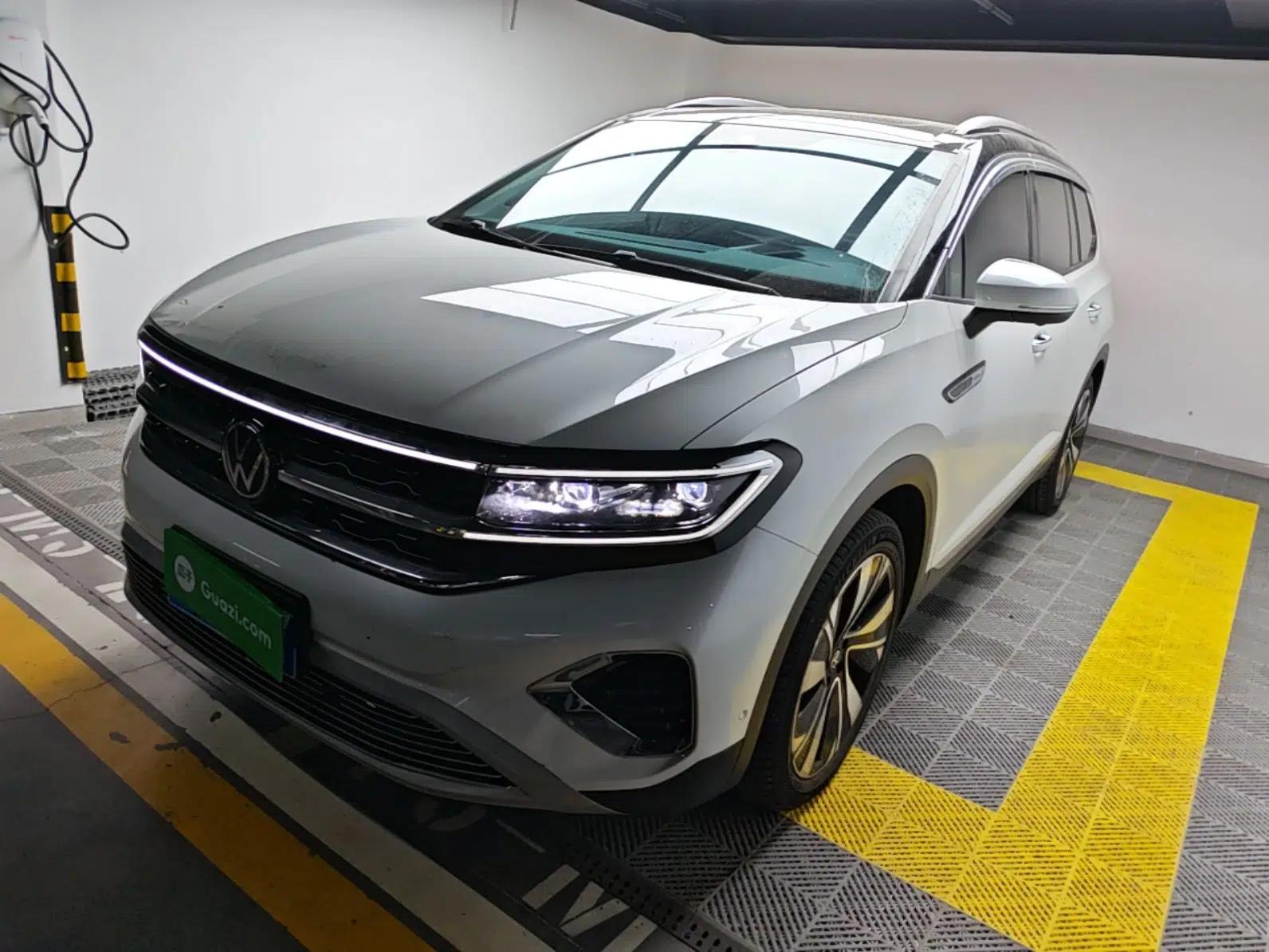 Volkswagen Talagon 2021 380TSI Four-Wheel Drive Flagship Version — миниатюра 1