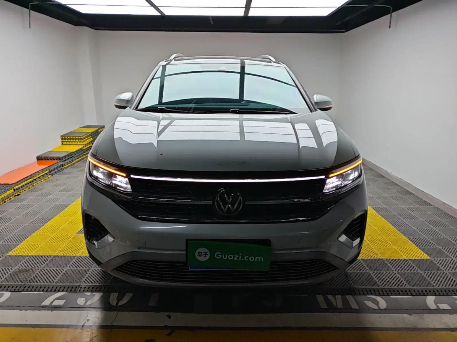 Volkswagen Talagon 2021 380TSI Four-Wheel Drive Flagship Version — миниатюра 2