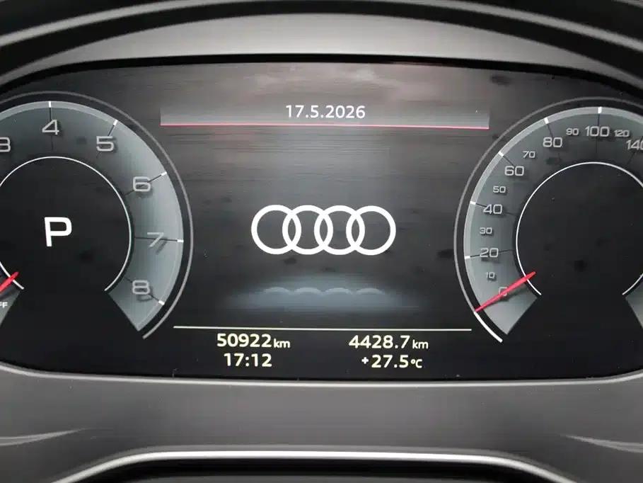 Audi Q5L Sportback 2024 40 TFSI Fashion Edition — миниатюра 11