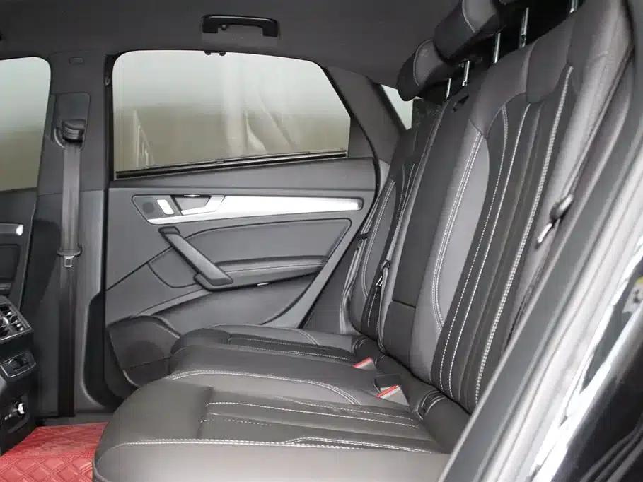 Audi Q5L Sportback 2024 40 TFSI Fashion Edition — миниатюра 8