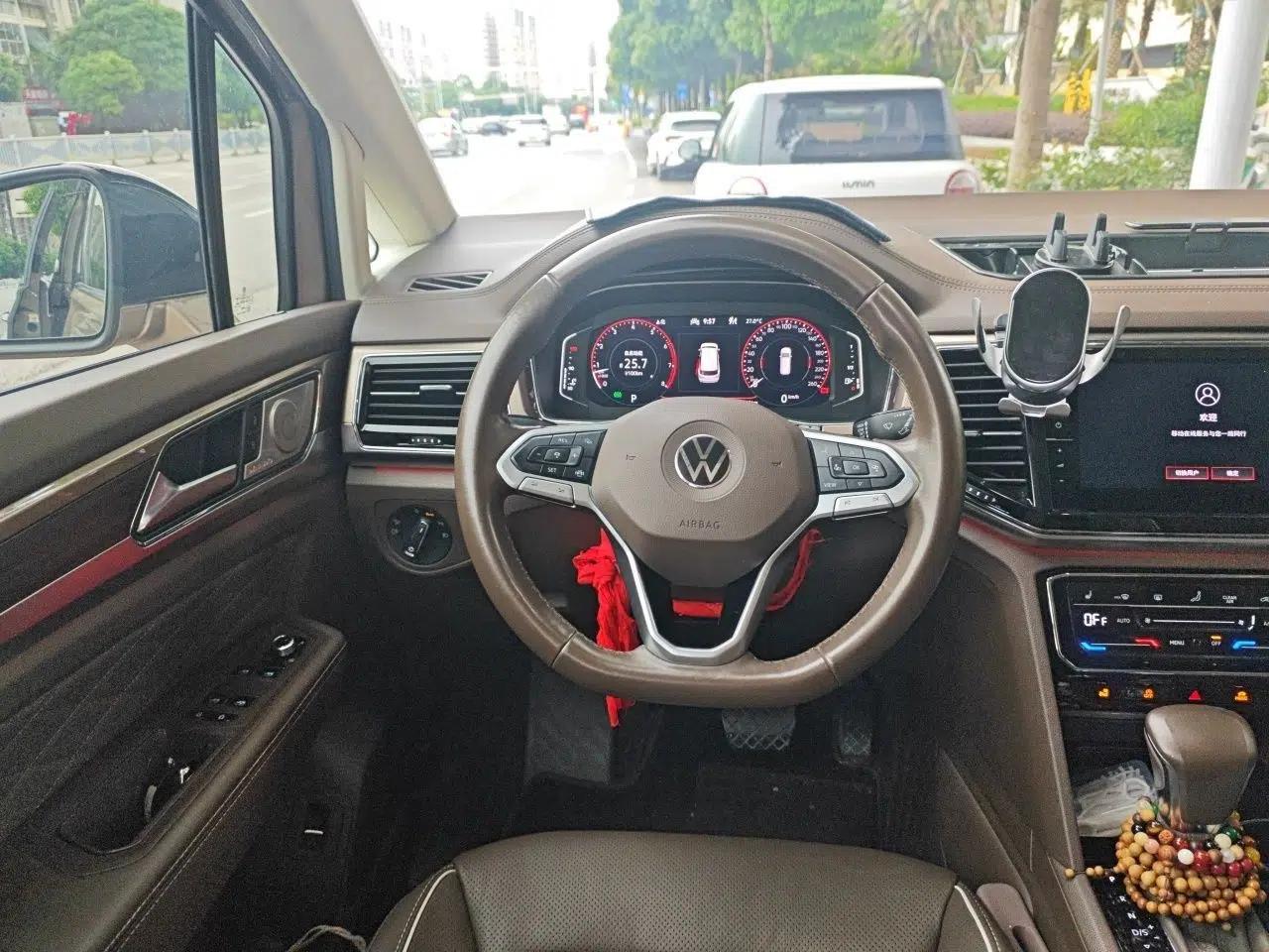 Volkswagen Viloran 2020 380TSI Flagship Edition — миниатюра 11