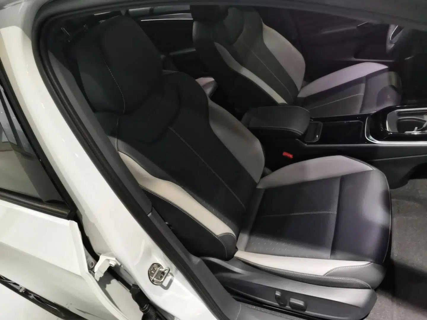 Volkswagen ID.4 CROZZ 2026 Model Pure Enjoyment Edition PURE — миниатюра 23