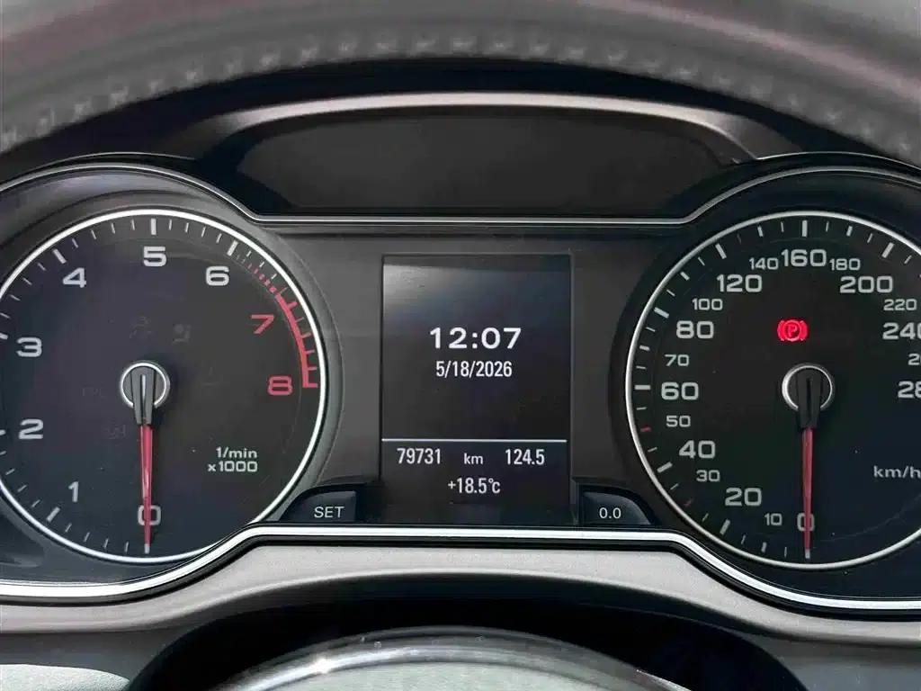 2013 Audi A4 Imported Model 40 TFSI allroad quattro Comfort — миниатюра 4
