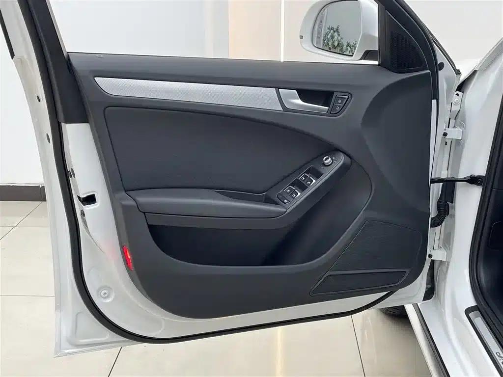 2013 Audi A4 Imported Model 40 TFSI allroad quattro Comfort — миниатюра 9