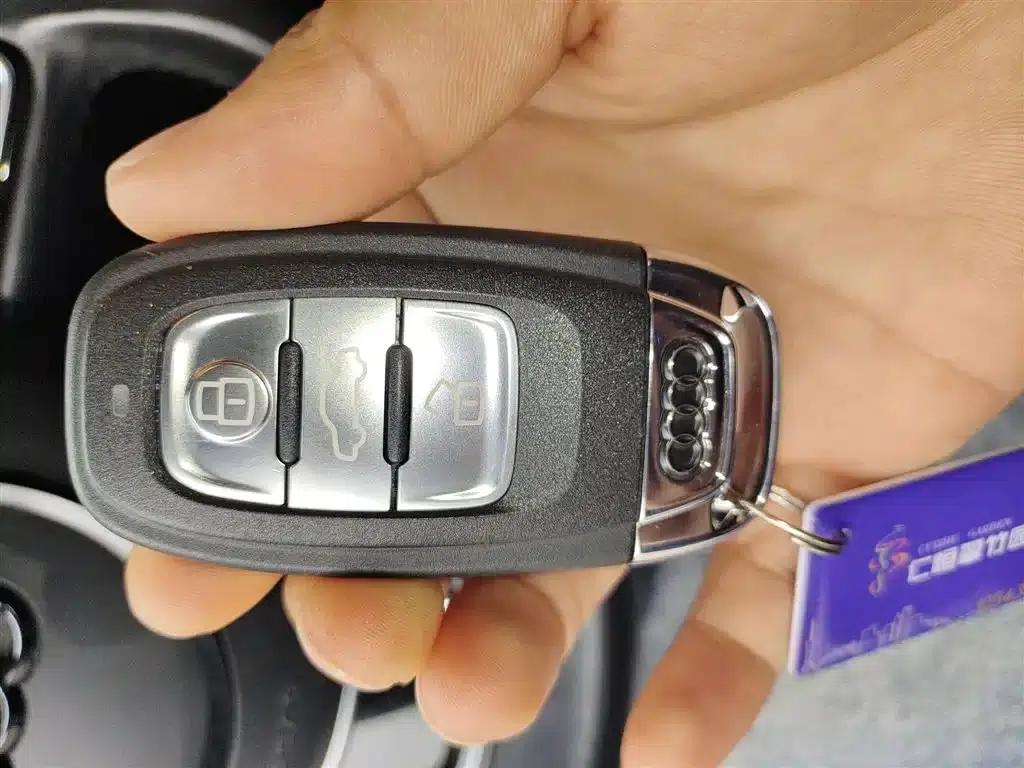 2014 Audi A4 Imported Model 40 TFSI allroad quattro plus — миниатюра 12