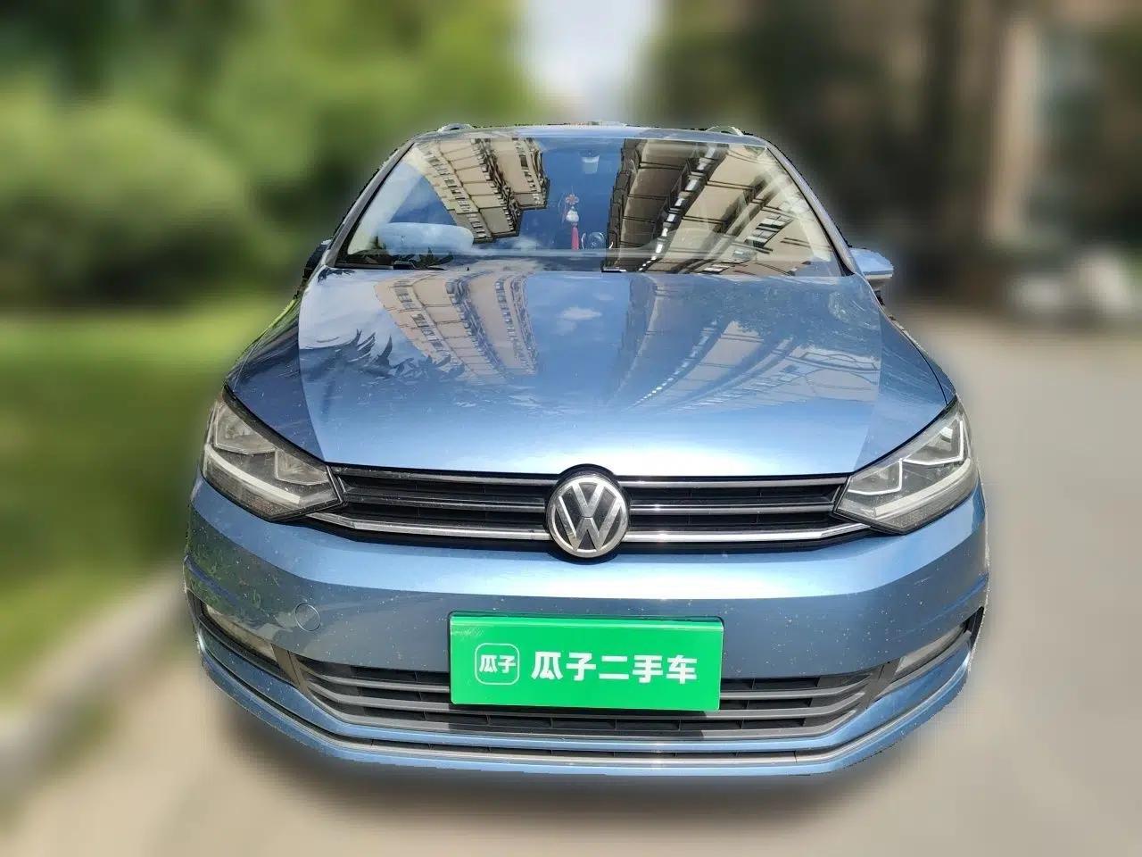 Volkswagen Touran 2016 Volkswagen Touran L 280TSI DSG Comfort Edition — миниатюра 2