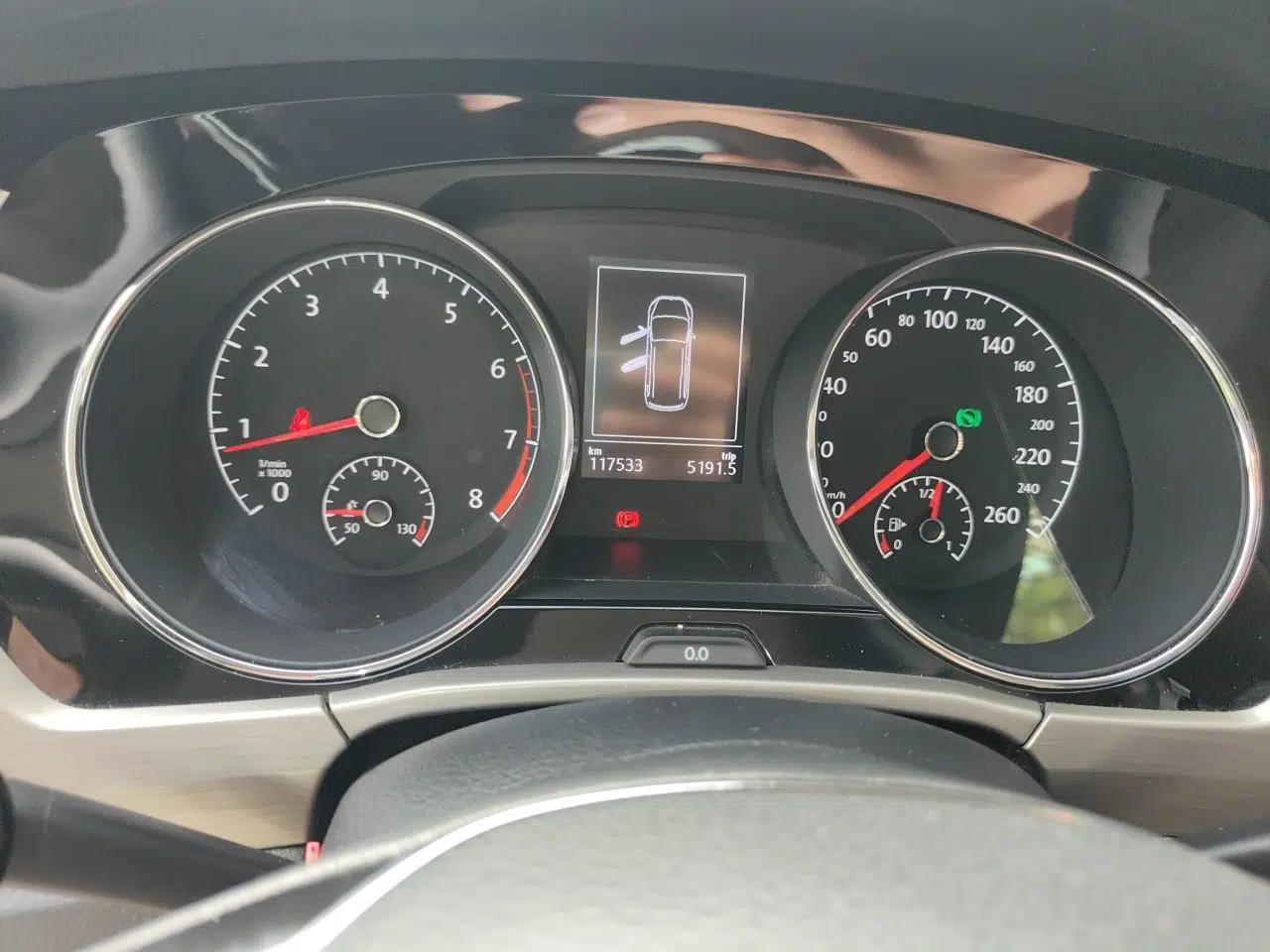Volkswagen Touran 2016 Volkswagen Touran L 280TSI DSG Comfort Edition — миниатюра 12