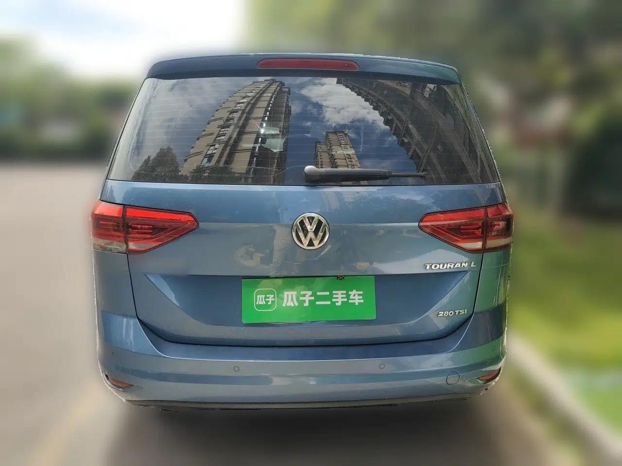Volkswagen Touran 2016 Volkswagen Touran L 280TSI DSG Comfort Edition — миниатюра 5