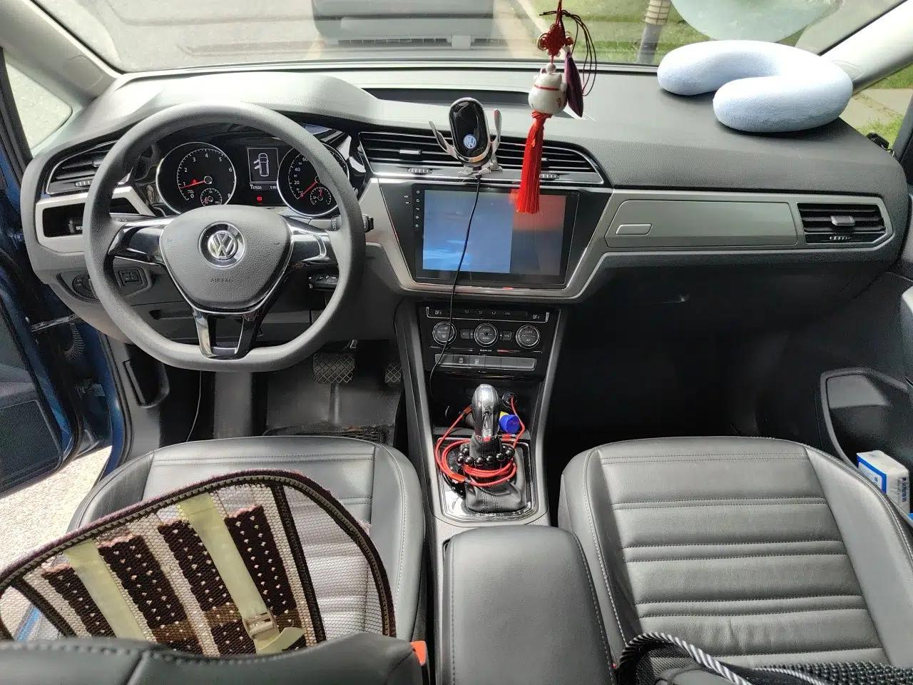 Volkswagen Touran 2016 Volkswagen Touran L 280TSI DSG Comfort Edition — миниатюра 10