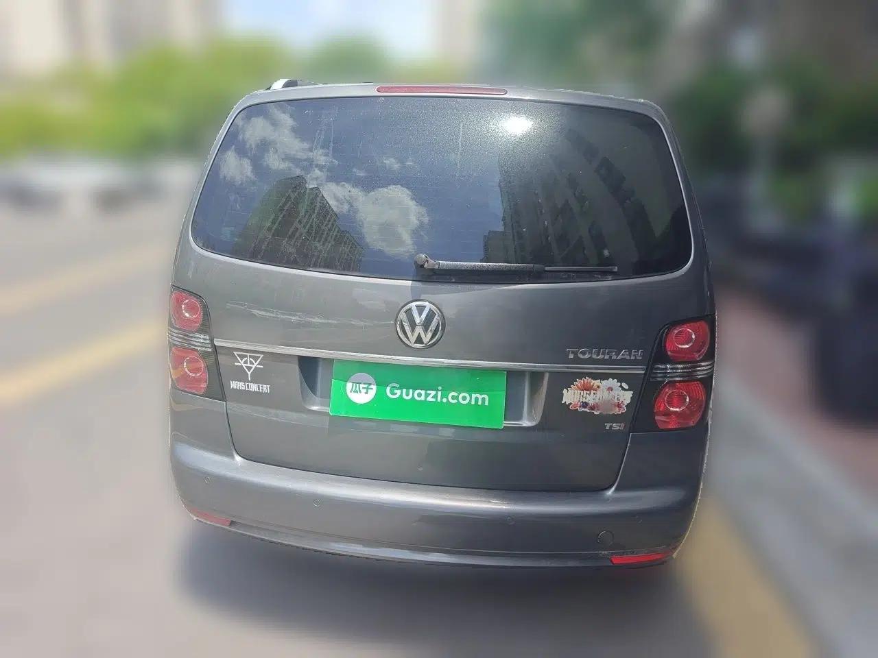 Volkswagen Touran 2011 1.4T DSG ZhiZhen Edition 5 Seats — миниатюра 5