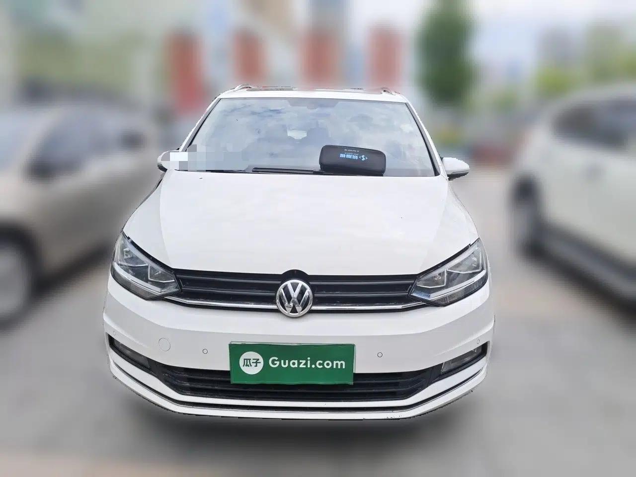 Volkswagen Touran 2018 Volkswagen Touran L 280TSI DSG Comfort Edition 7 Seats China VI Standard — миниатюра 2