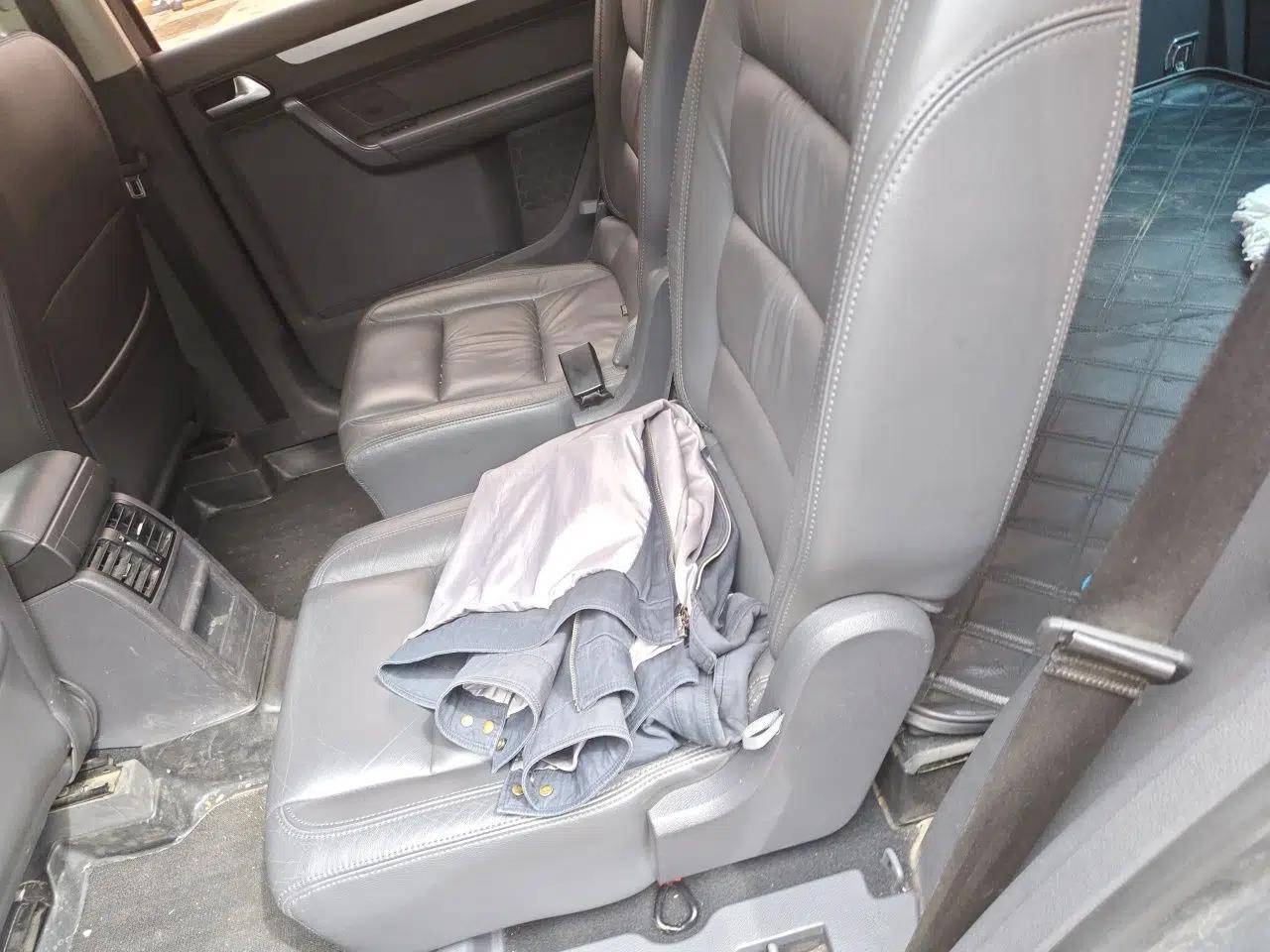 Volkswagen Touran 2013 1.4T DSG Comfort Edition 5-Seater — миниатюра 18