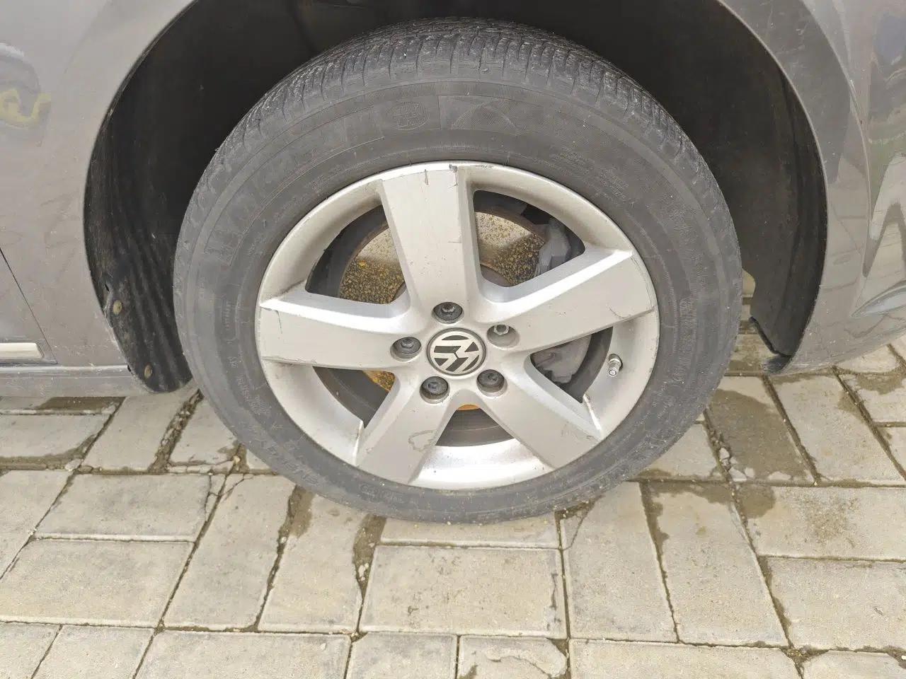 Volkswagen Touran 2013 1.4T DSG Comfort Edition 5-Seater — миниатюра 8
