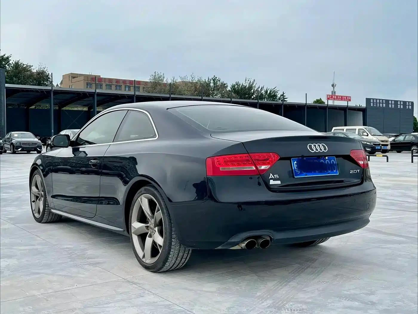 2010 Audi A5 Imported Model 2.0TFSI Coupe — миниатюра 15