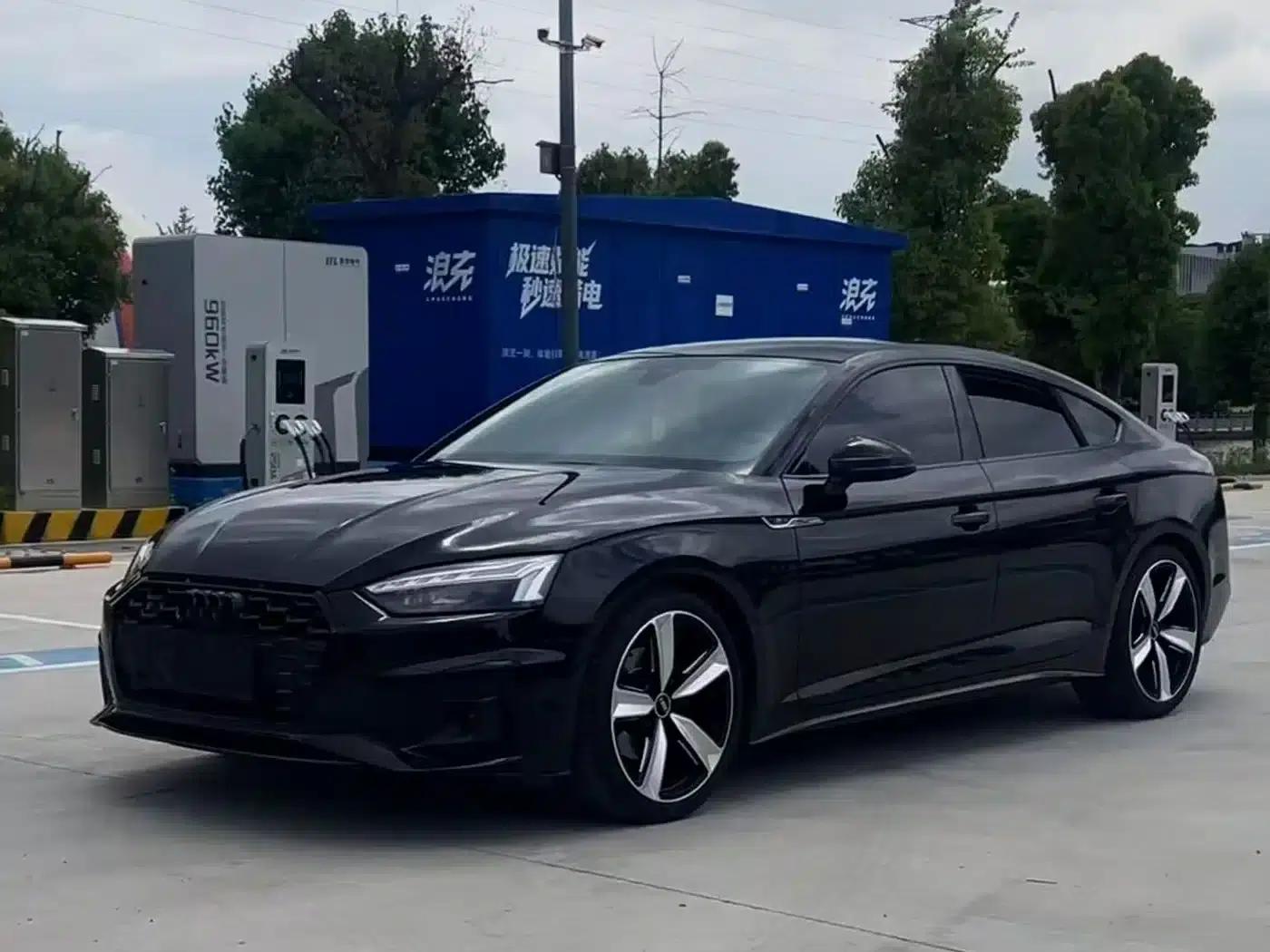 2023 Audi A5 Sportback 40 TFSI (Imported) - Fashionable and Dynamic Model — миниатюра 1
