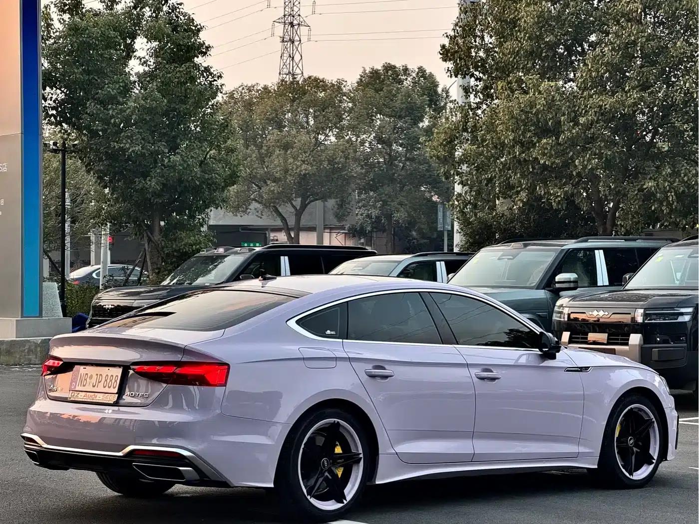 2022 Audi A5 Sportback 40 TFSI (Imported) - Fashionable and Dynamic Model — миниатюра 14