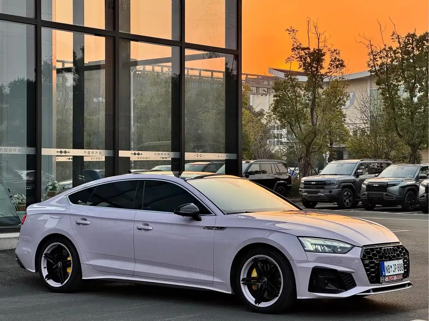 2022 Audi A5 Sportback 40 TFSI (Imported) - Fashionable and Dynamic Model — миниатюра 4