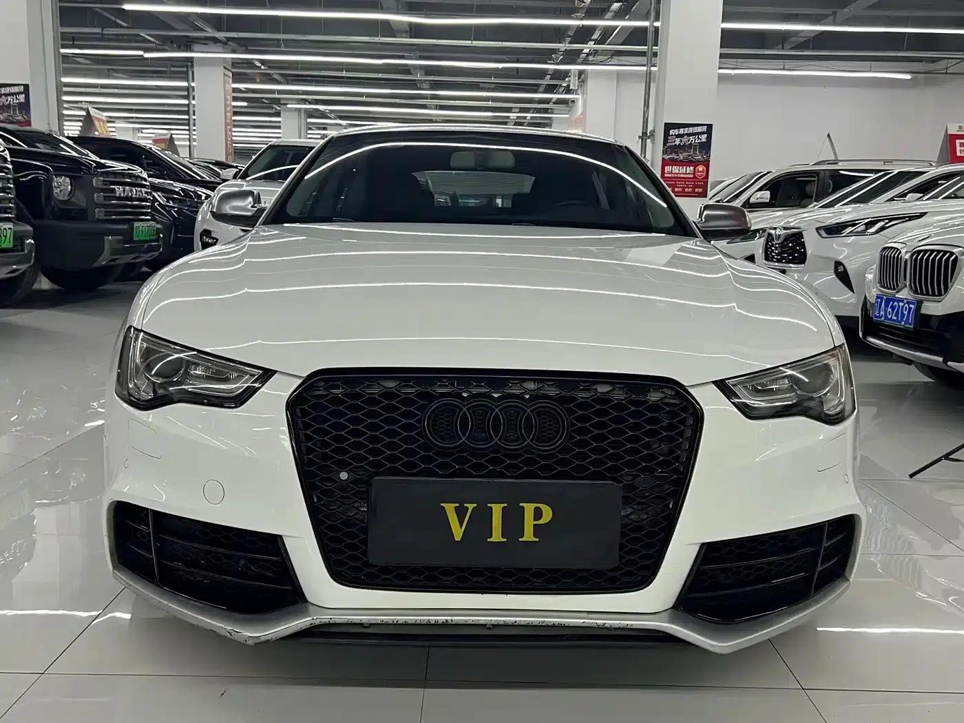 2016 Audi A5 Imported Facelift Sportback 45 TFSI Comfort Model — миниатюра 2
