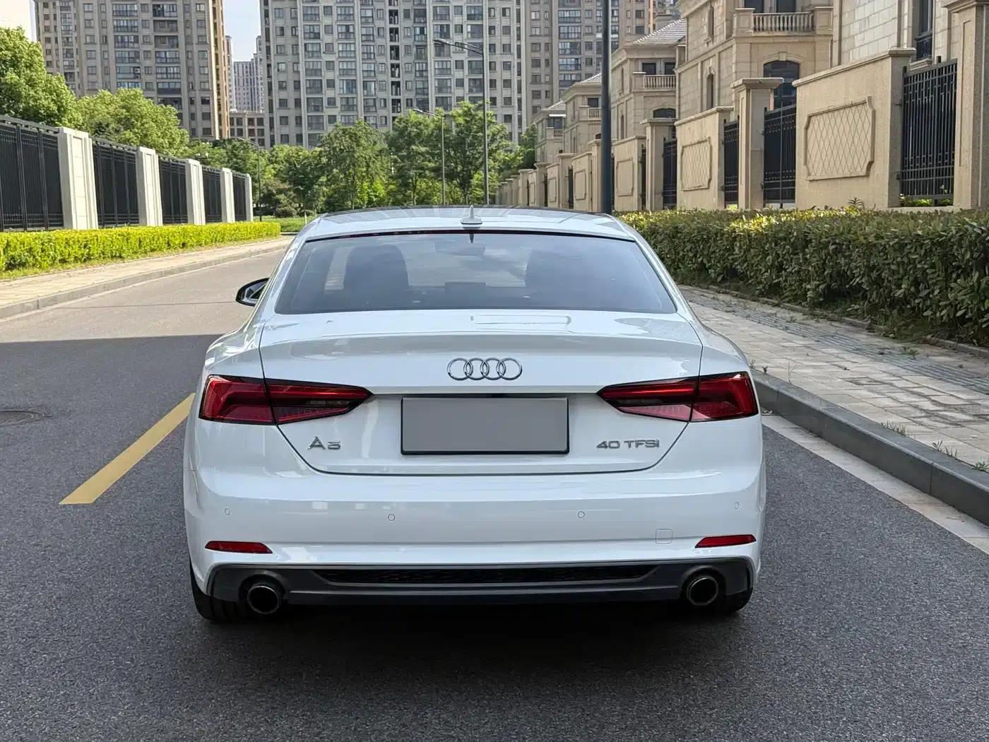 2017 Audi A5 Imported Coupe 40 TFSI Fashion Edition — миниатюра 4