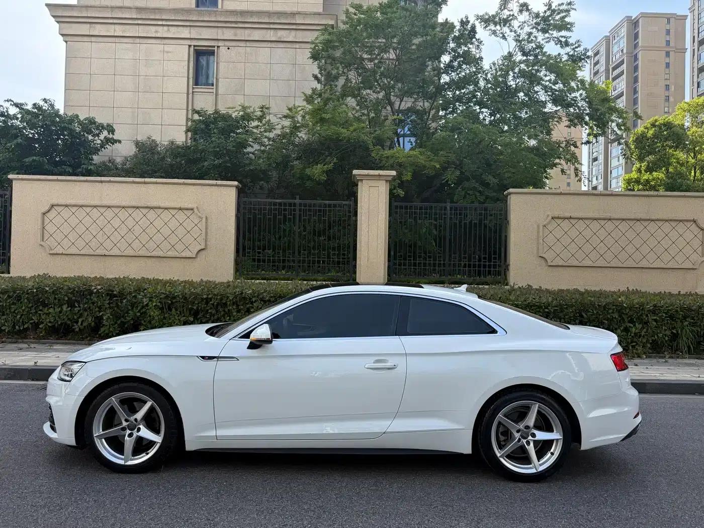 2017 Audi A5 Imported Coupe 40 TFSI Fashion Edition — миниатюра 7
