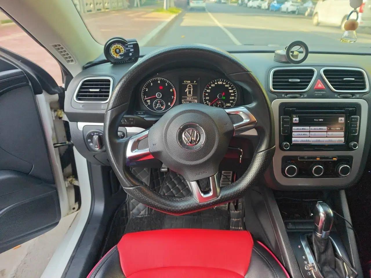 Volkswagen Scirocco 2011 1.4 TSI Single-Turbo Fashion Edition — миниатюра 11