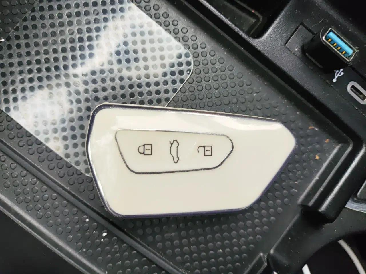 Volkswagen ID.4 X 2024 Pure & Smart Edition — миниатюра 9