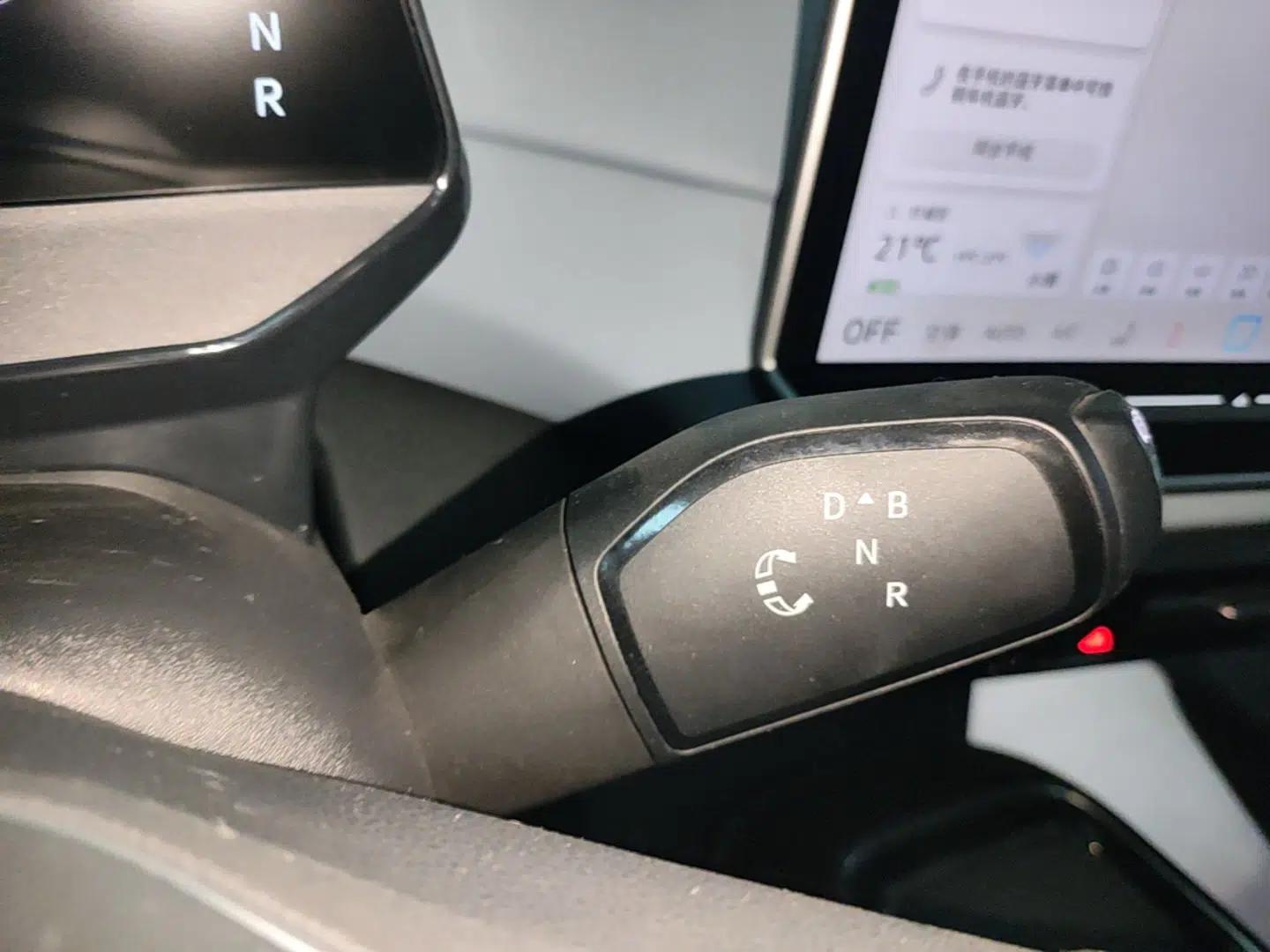 Volkswagen ID.4 X 2025 Smart Version Pure & Intelligent Enjoyment Edition — миниатюра 17