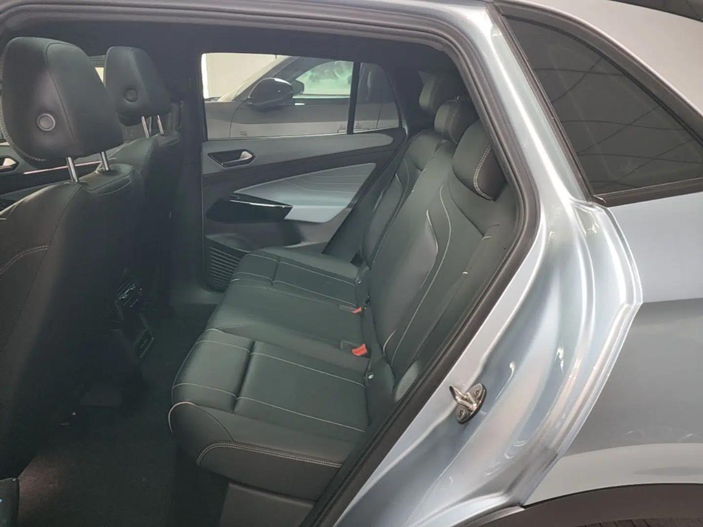 Volkswagen ID.4 X 2025 Smart Version Pure & Intelligent Enjoyment Edition — миниатюра 20