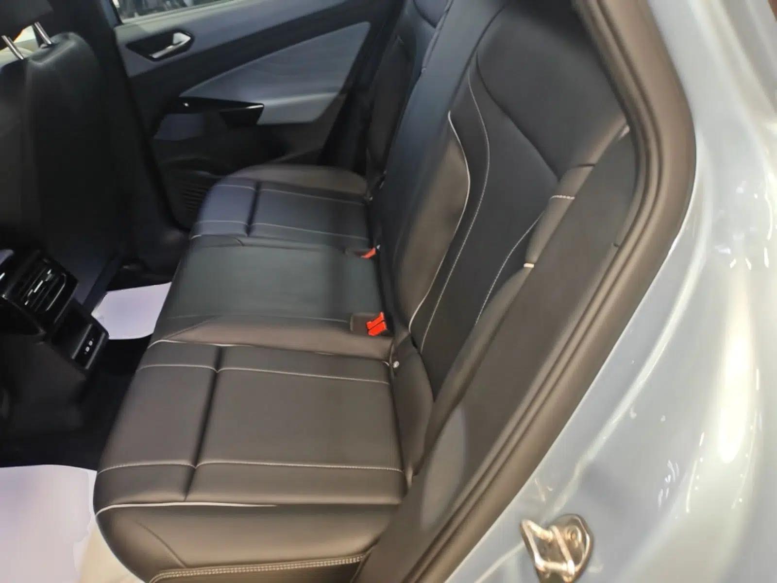 Volkswagen ID.4 X 2022 Pure Long-Range Version — миниатюра 20