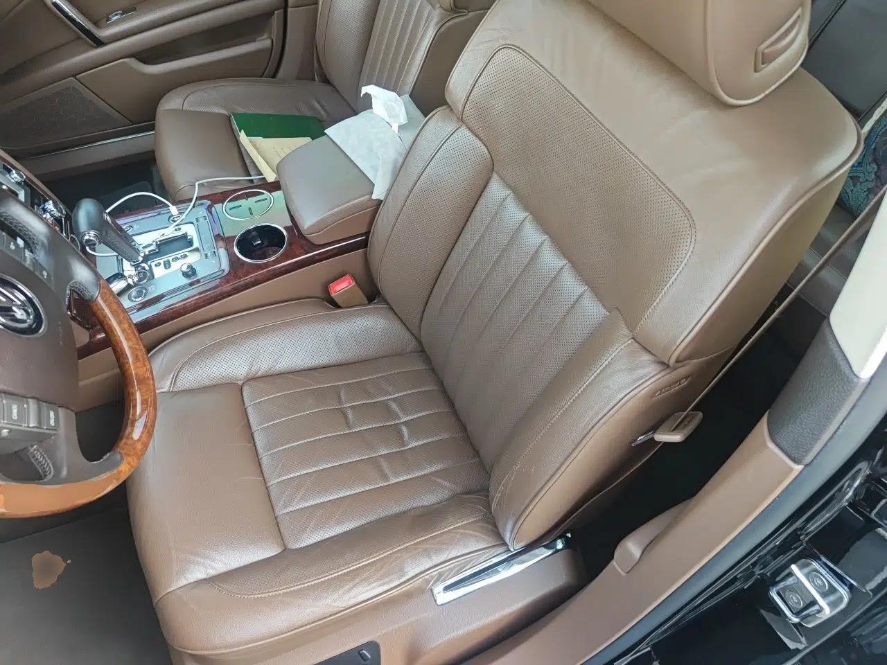 Volkswagen Phaeton 2011 3.6L V6 5-Seater Extended Comfort Version — миниатюра 16