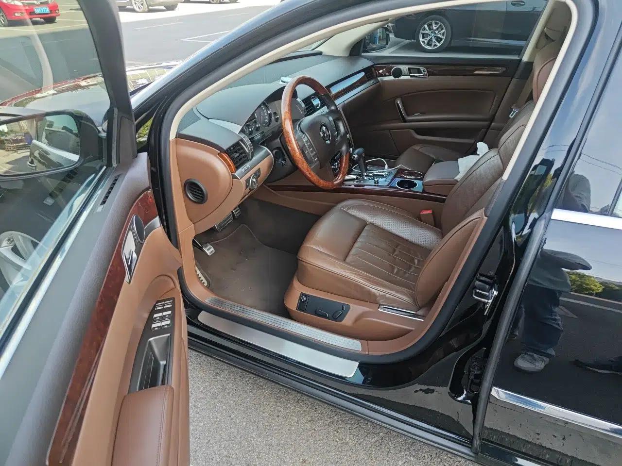 Volkswagen Phaeton 2011 3.6L V6 5-Seater Extended Comfort Version — миниатюра 17
