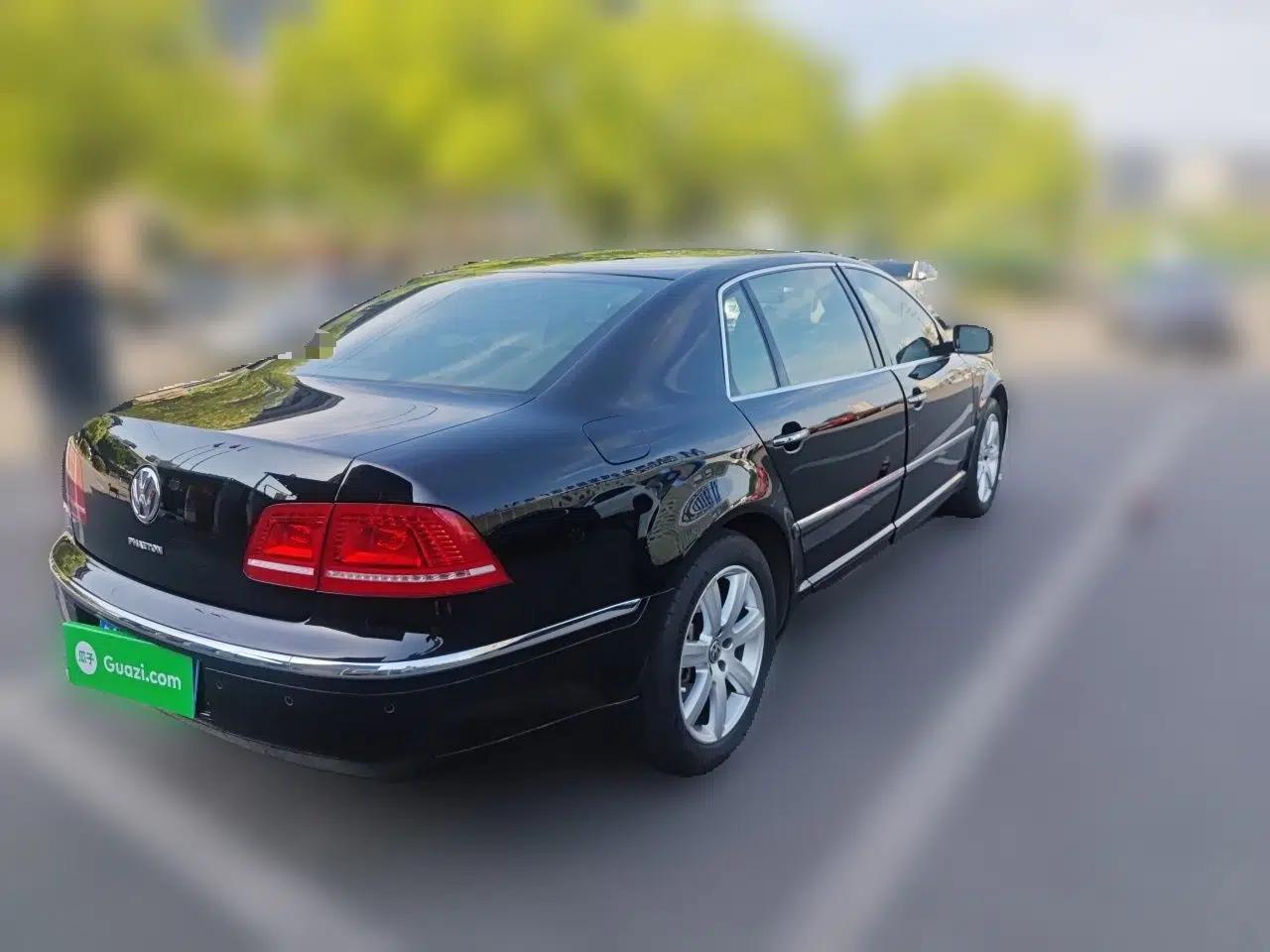 Volkswagen Phaeton 2011 3.6L V6 5-Seater Extended Comfort Version — миниатюра 6