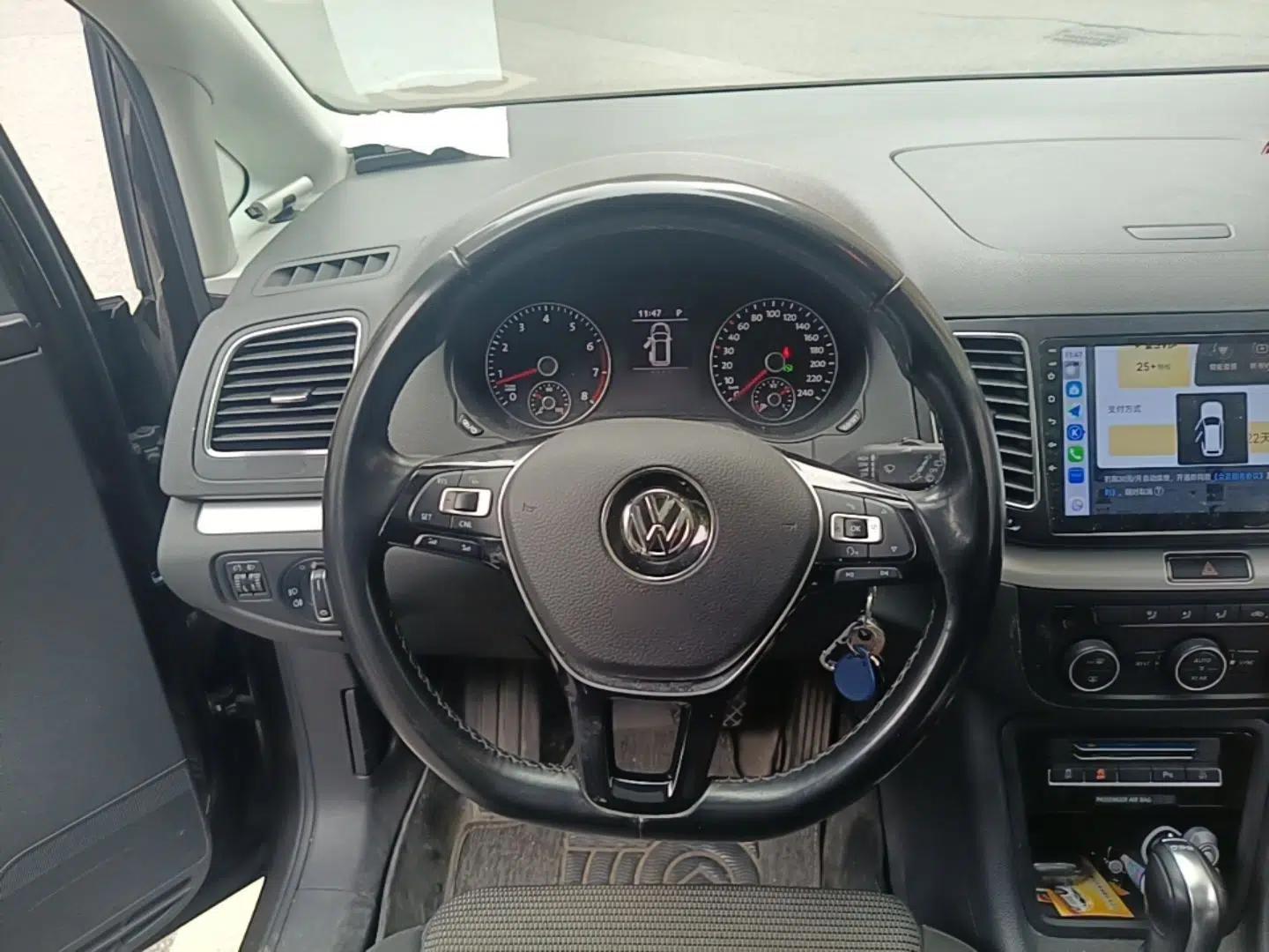 Volkswagen Sharan 2018 280TSI Enjoyment Model 7 Seats — миниатюра 11
