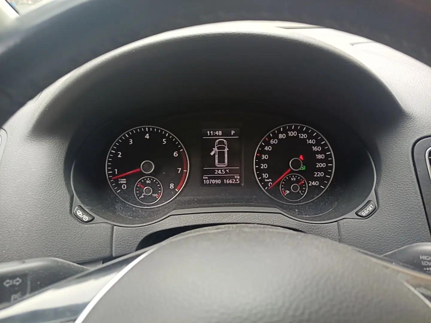 Volkswagen Sharan 2018 280TSI Enjoyment Model 7 Seats — миниатюра 12