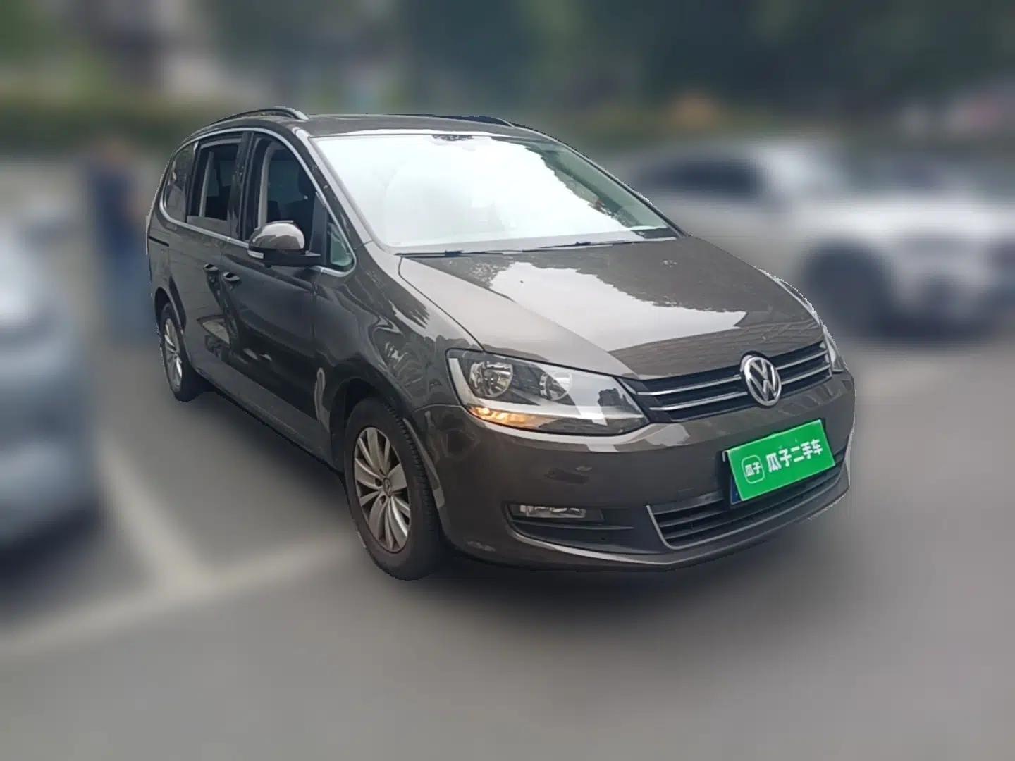 Volkswagen Sharan 2018 280TSI Enjoyment Model 7 Seats — миниатюра 3