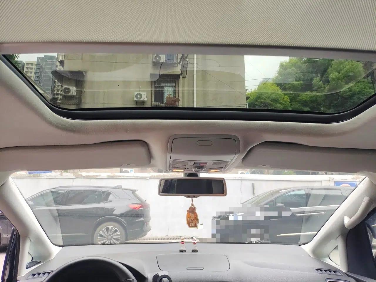 Volkswagen Sharan 2013 2.0 TSI Comfort Model — миниатюра 19