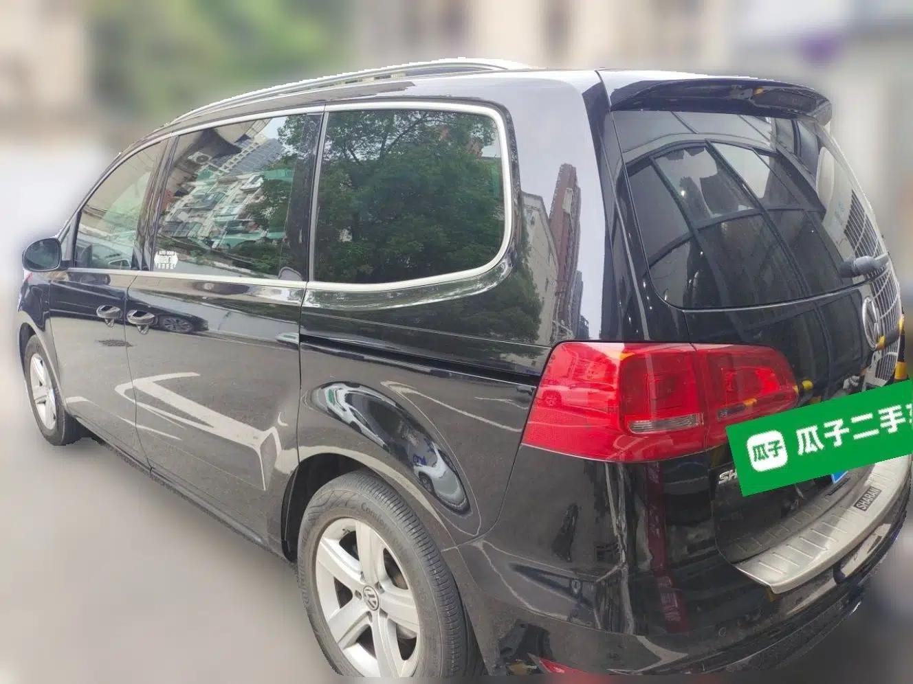 Volkswagen Sharan 2013 2.0 TSI Comfort Model — миниатюра 4