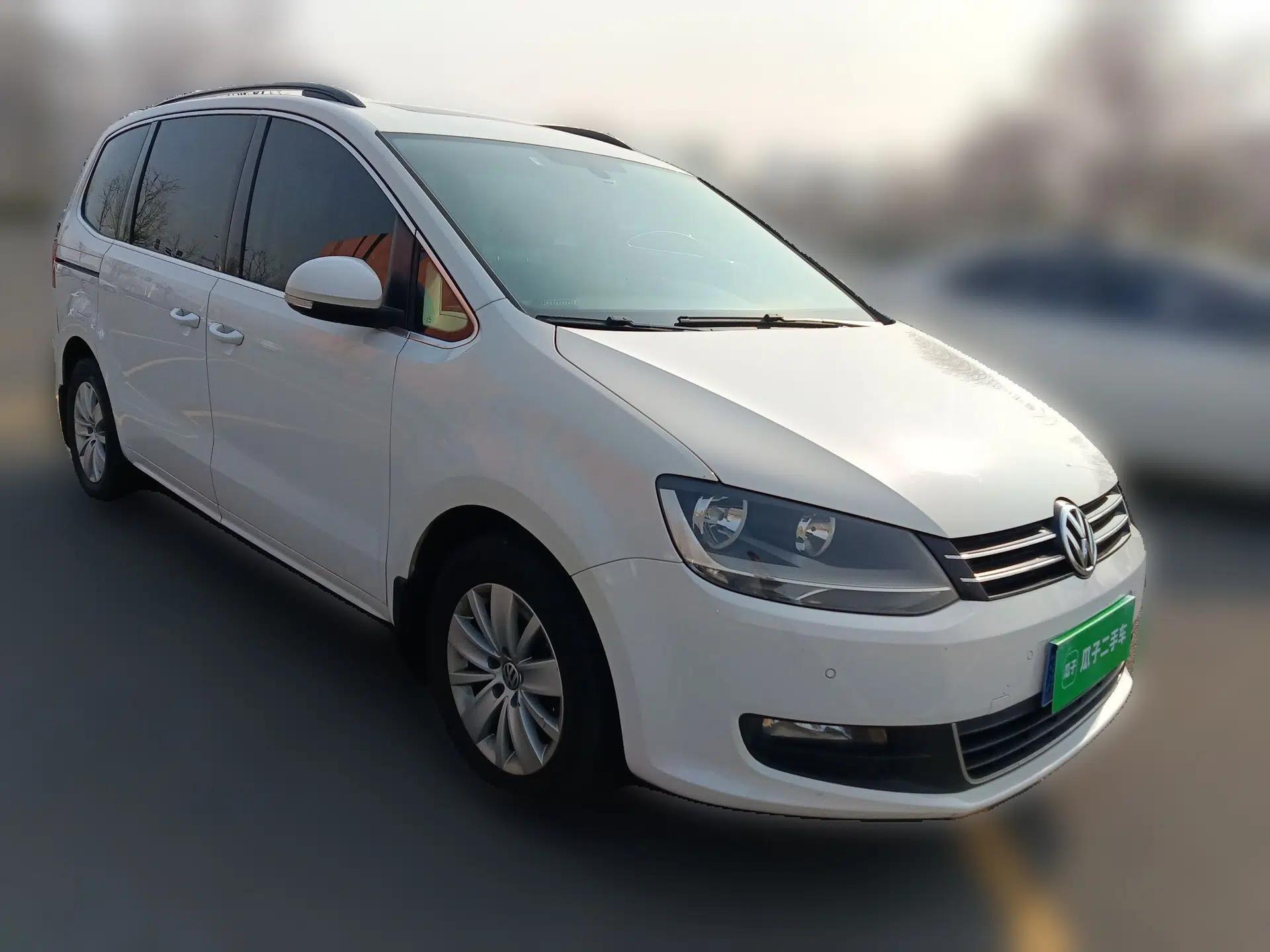Volkswagen Sharan 2013 1.8TSI Standard Model — миниатюра 3