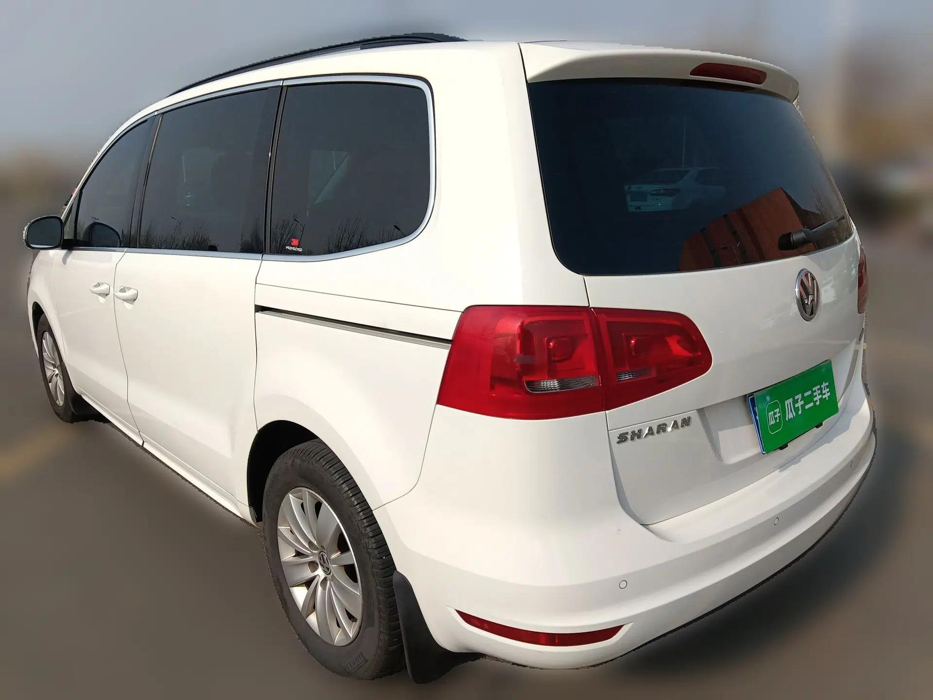 Volkswagen Sharan 2013 1.8TSI Standard Model — миниатюра 4