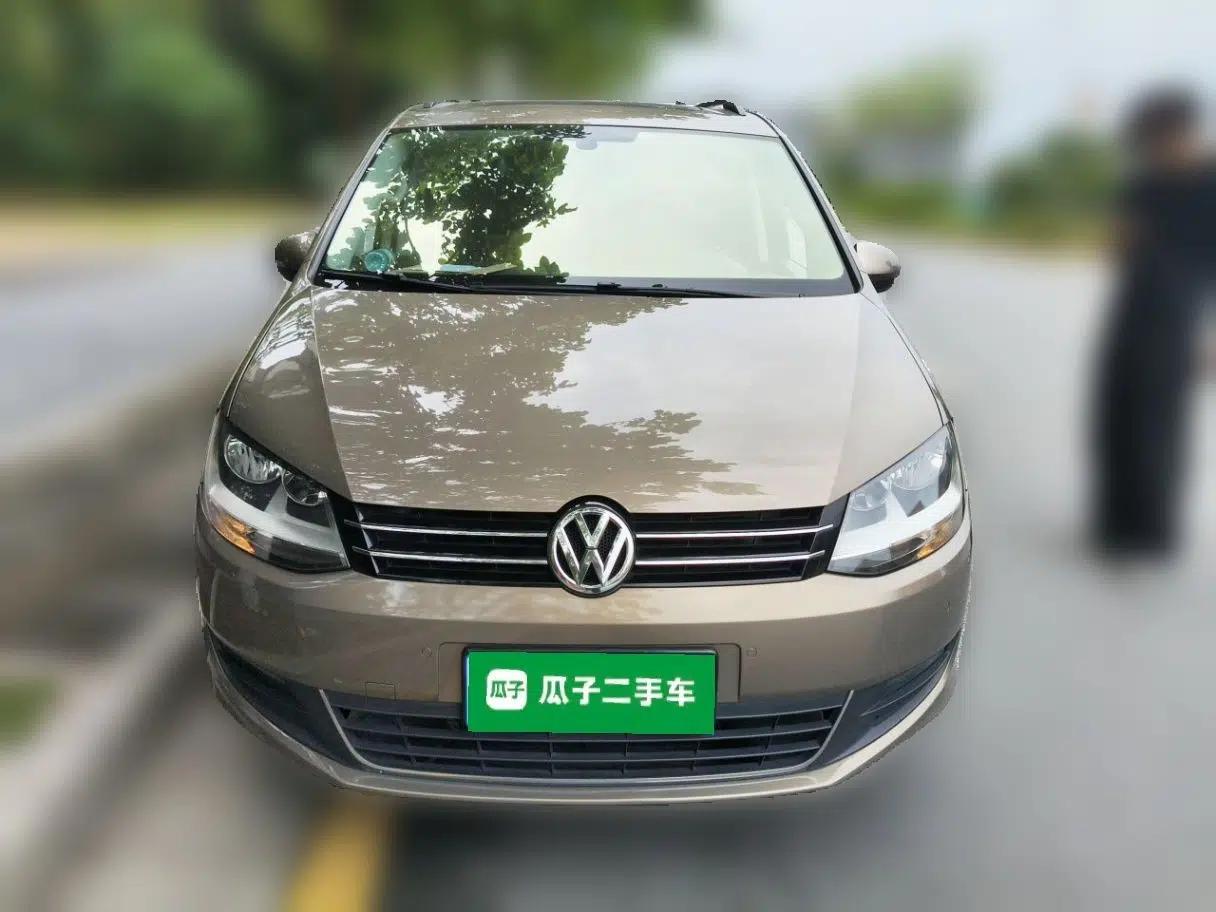 Volkswagen Sharan 2013 1.8TSI Standard Model — миниатюра 2