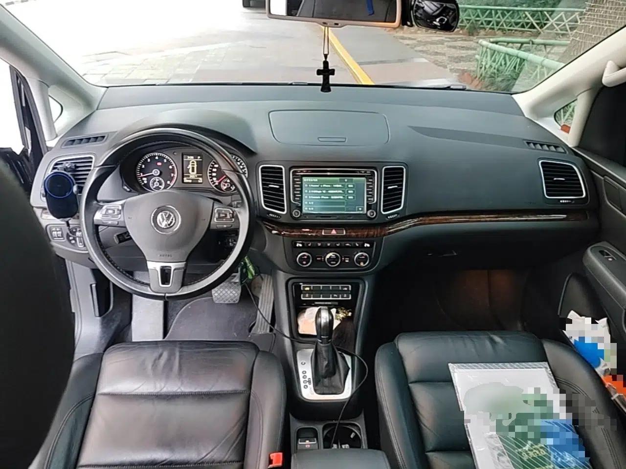 Volkswagen Sharan 2013 1.8TSI Comfort Model Euro IV — миниатюра 10
