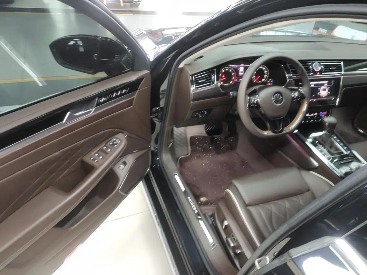 Volkswagen Phideon 2021 380TSI Prestige Edition — миниатюра 19