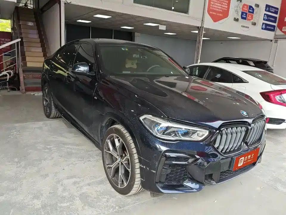 2022 BMW X6 xDrive40i M Sport Package — миниатюра 3