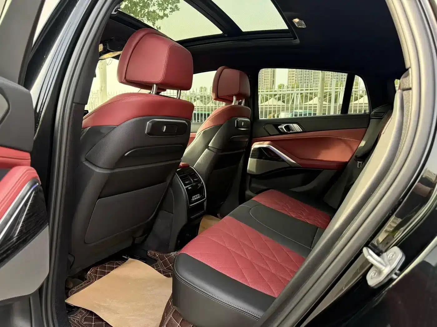 BMW X6 2023 xDrive40i Luxury M Sport Package — миниатюра 6