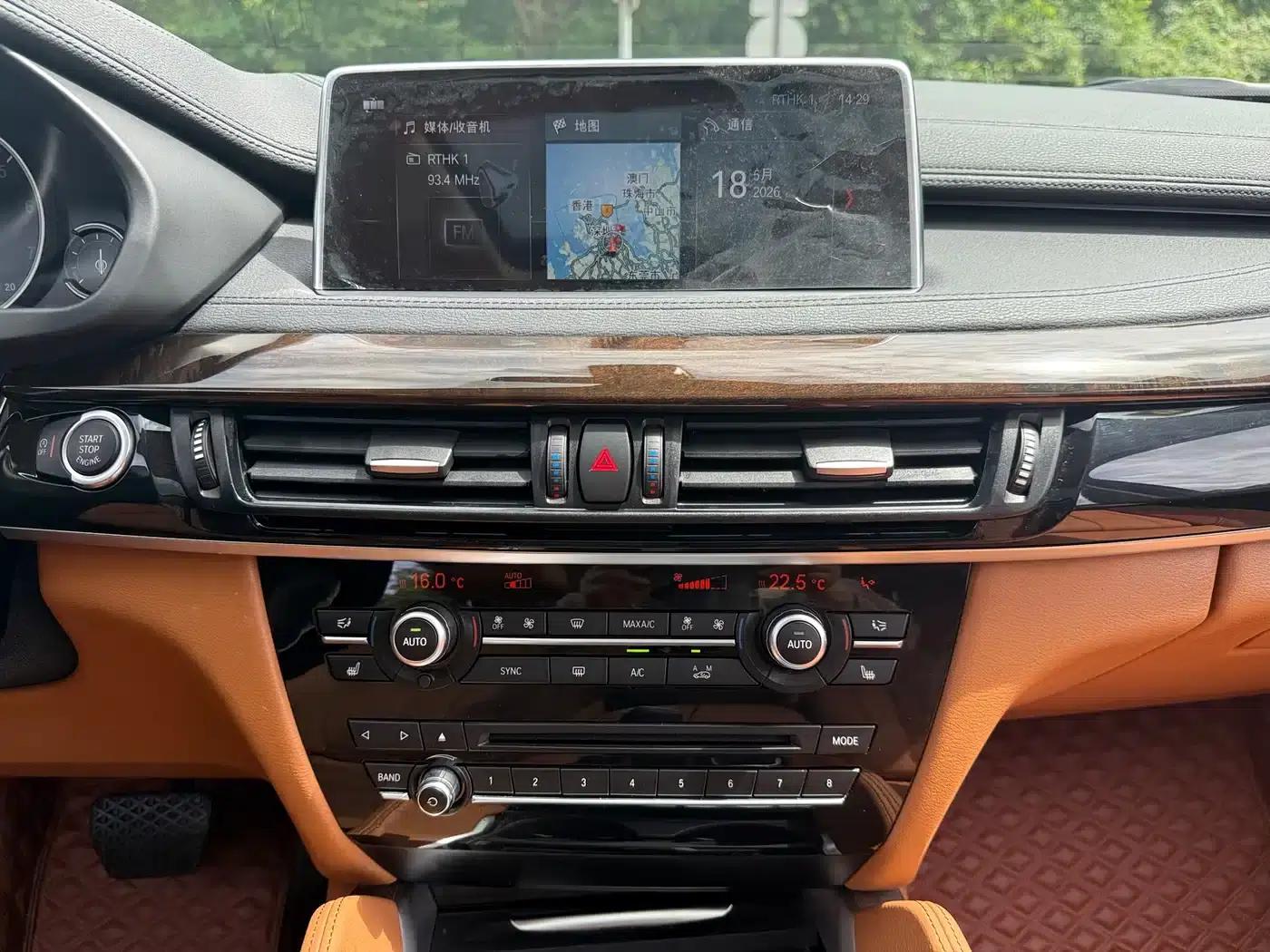 BMW X6 2018 xDrive28i — миниатюра 11