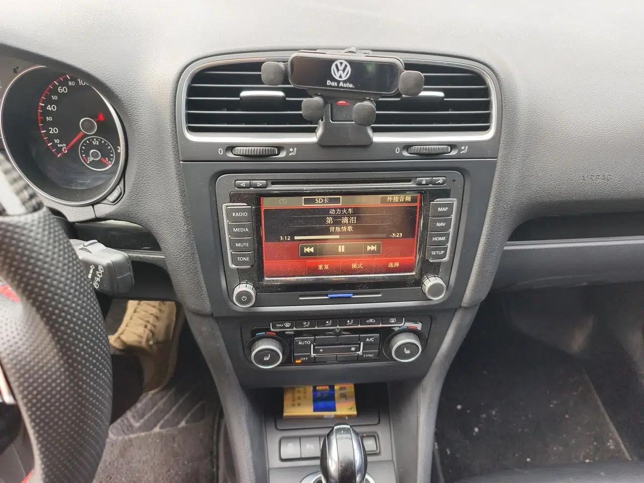 Volkswagen Golf GTI 2012 2.0 TSI GTI — миниатюра 14