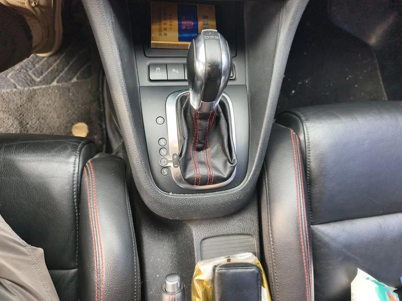 Volkswagen Golf GTI 2012 2.0 TSI GTI — миниатюра 15